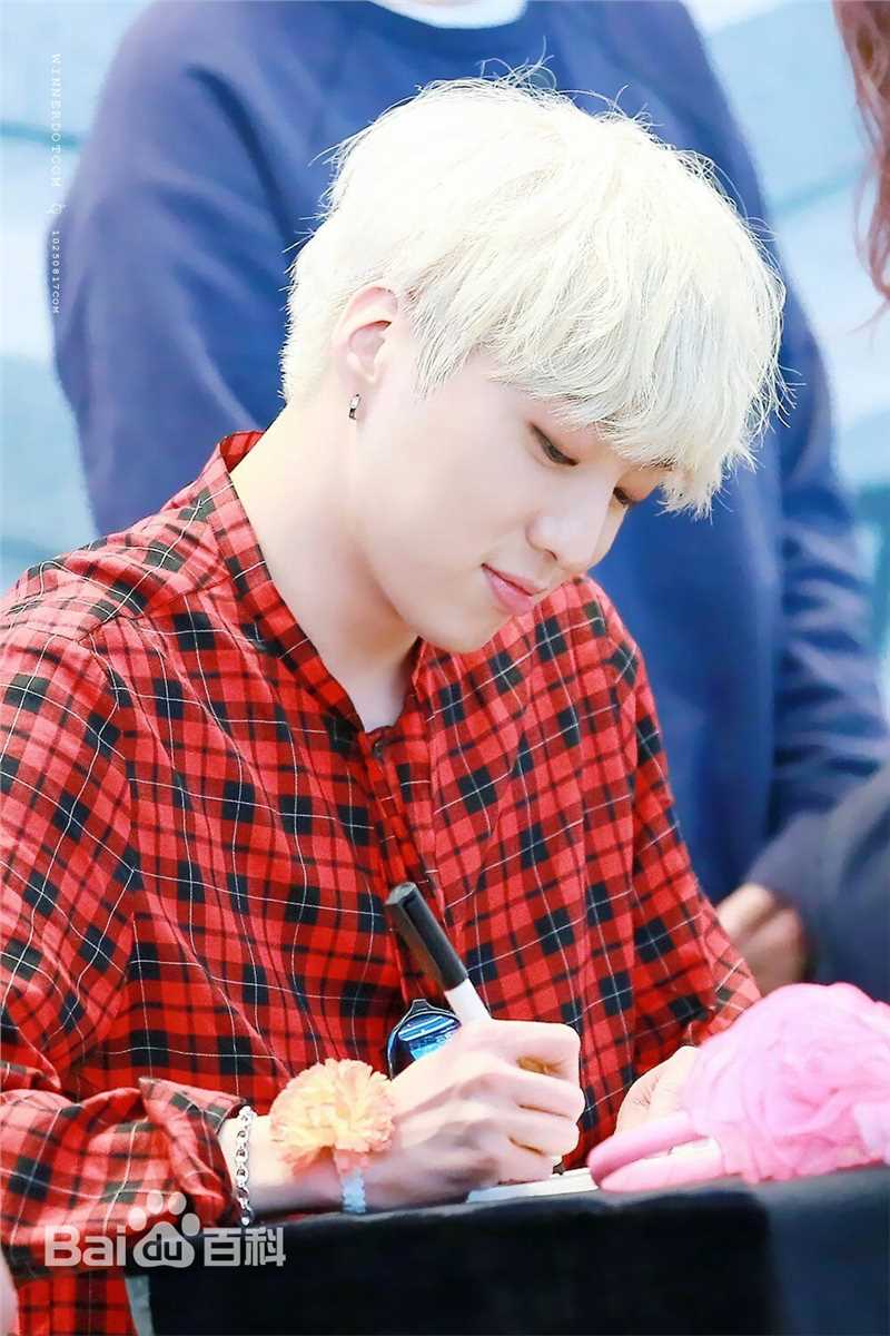 姜昇润(Kang Seung Yoon)舞台素颜照相册