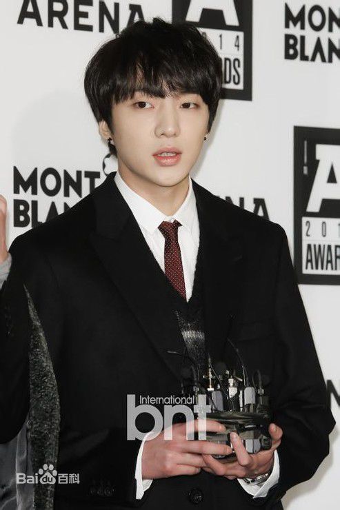 姜昇润(Kang Seung Yoon)舞台素颜照相册