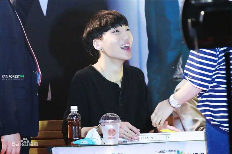 姜昇润(Kang Seung Yoon)舞台素颜照相册