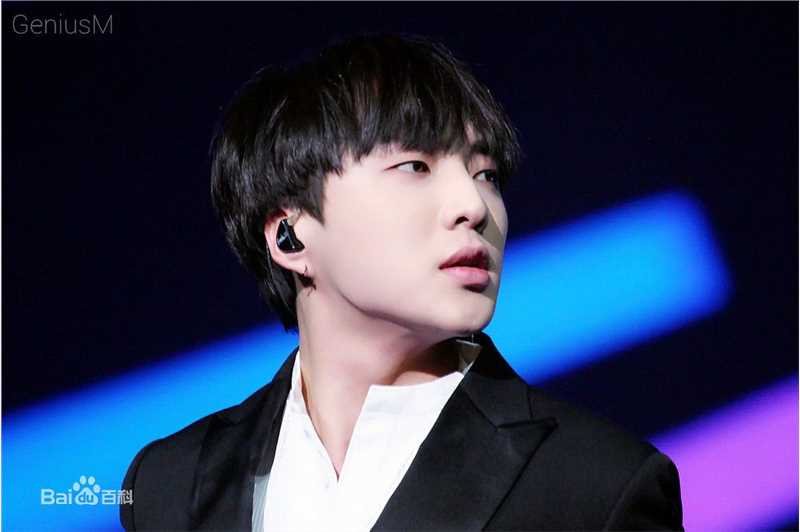 姜昇润(Kang Seung Yoon)专辑素颜照相册