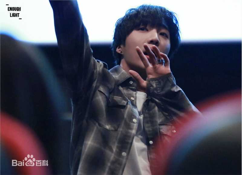 姜昇润(Kang Seung Yoon)专辑素颜照相册