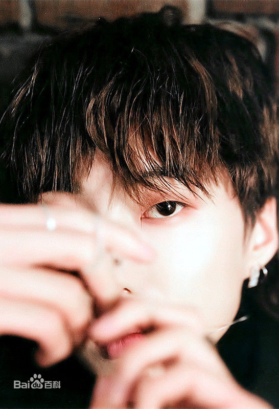 姜昇润(Kang Seung Yoon)专辑素颜照相册