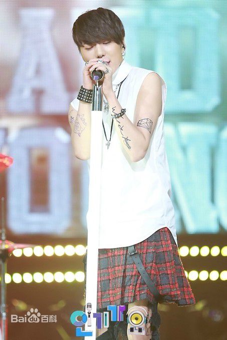 姜昇润(Kang Seung Yoon)专辑素颜照相册