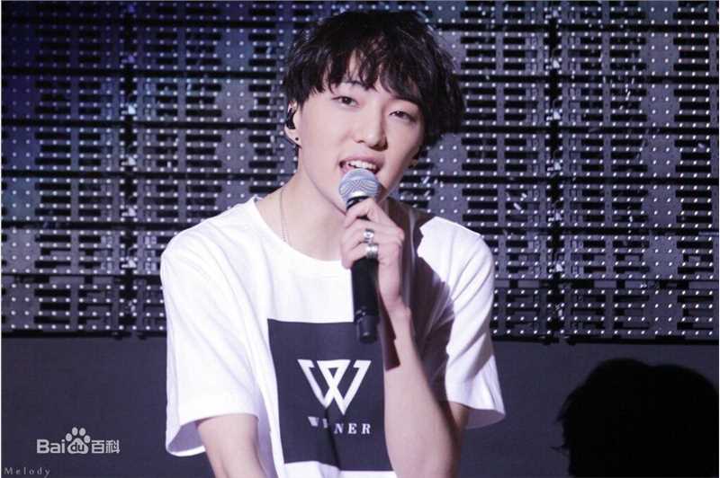 姜昇润(Kang Seung Yoon)专辑素颜照相册