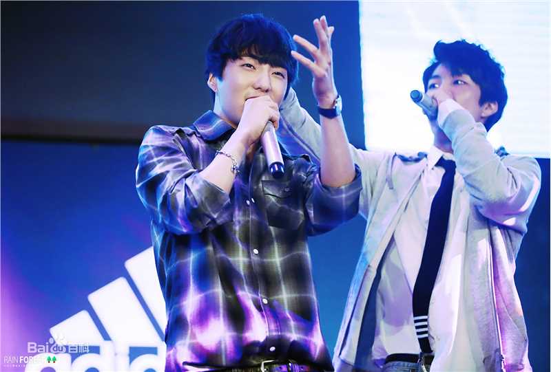 姜昇润(Kang Seung Yoon)专辑素颜照相册