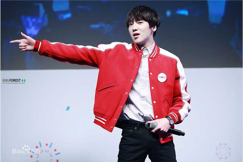 姜昇润(Kang Seung Yoon)专辑素颜照相册