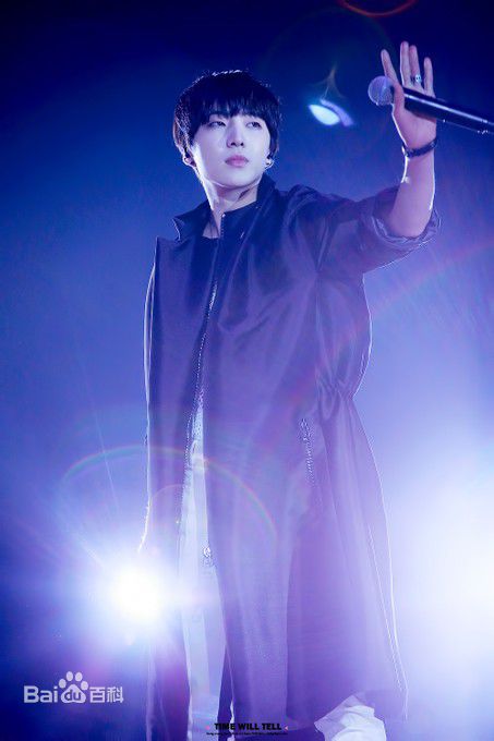 姜昇润(Kang Seung Yoon)专辑素颜照相册