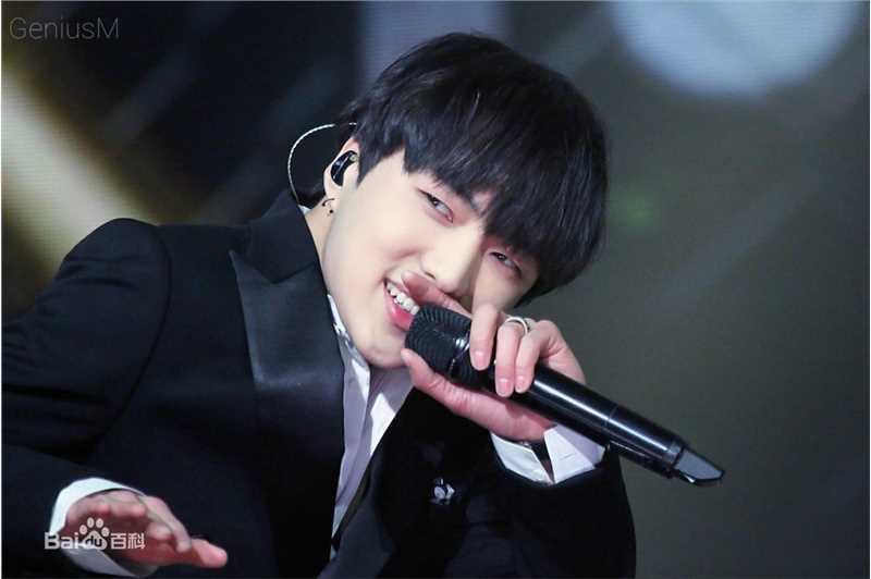 姜昇润(Kang Seung Yoon)专辑素颜照相册