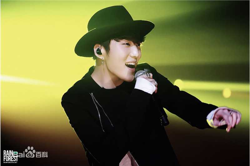 姜昇润(Kang Seung Yoon)专辑素颜照相册