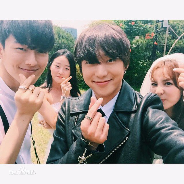 姜昇润(Kang Seung Yoon)高清杂志图集