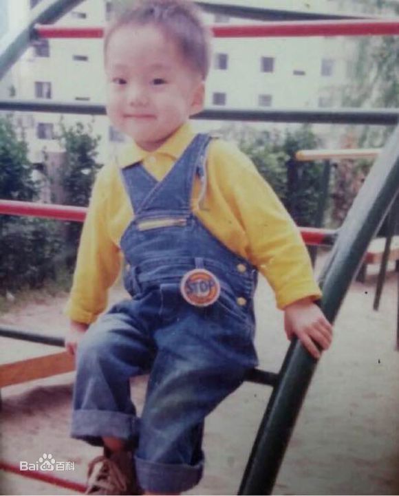 姜昇润(Kang Seung Yoon)Y生活照相册