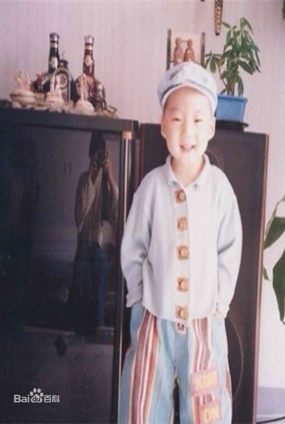 姜昇润(Kang Seung Yoon)Y生活照相册