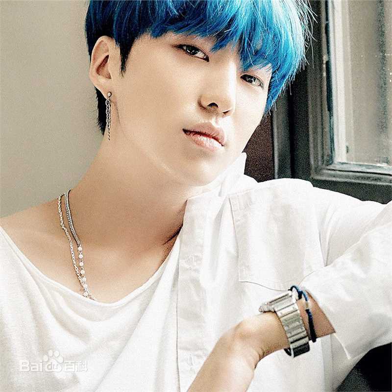 姜昇润(Kang Seung Yoon)Y生活照相册