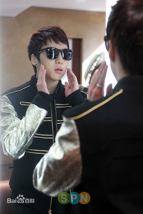 姜昇润(Kang Seung Yoon)概念图片图集