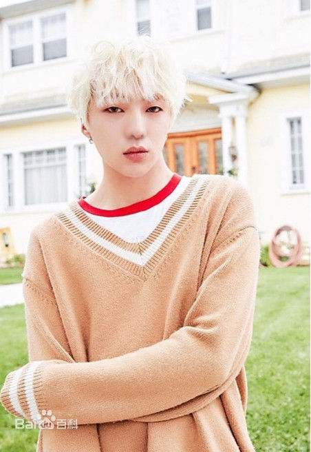 姜昇润(Kang Seung Yoon)WILD素颜照相册