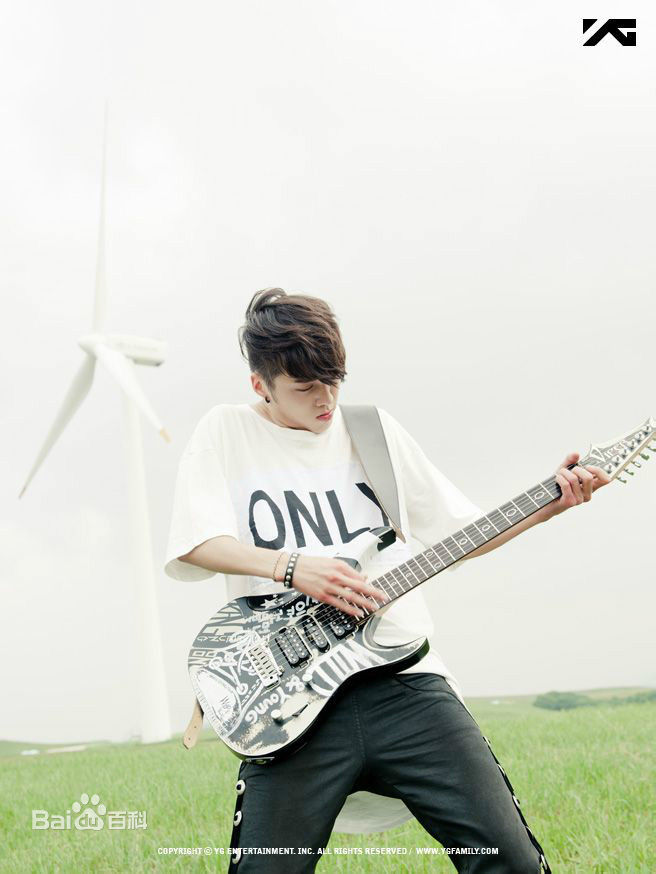 姜昇润(Kang Seung Yoon)WILD素颜照相册