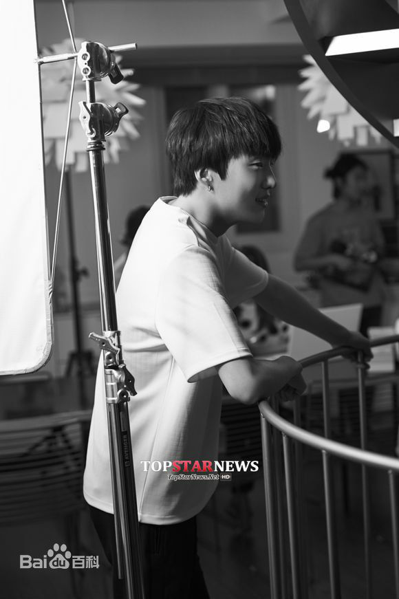 姜昇润(Kang Seung Yoon)专辑图片图集