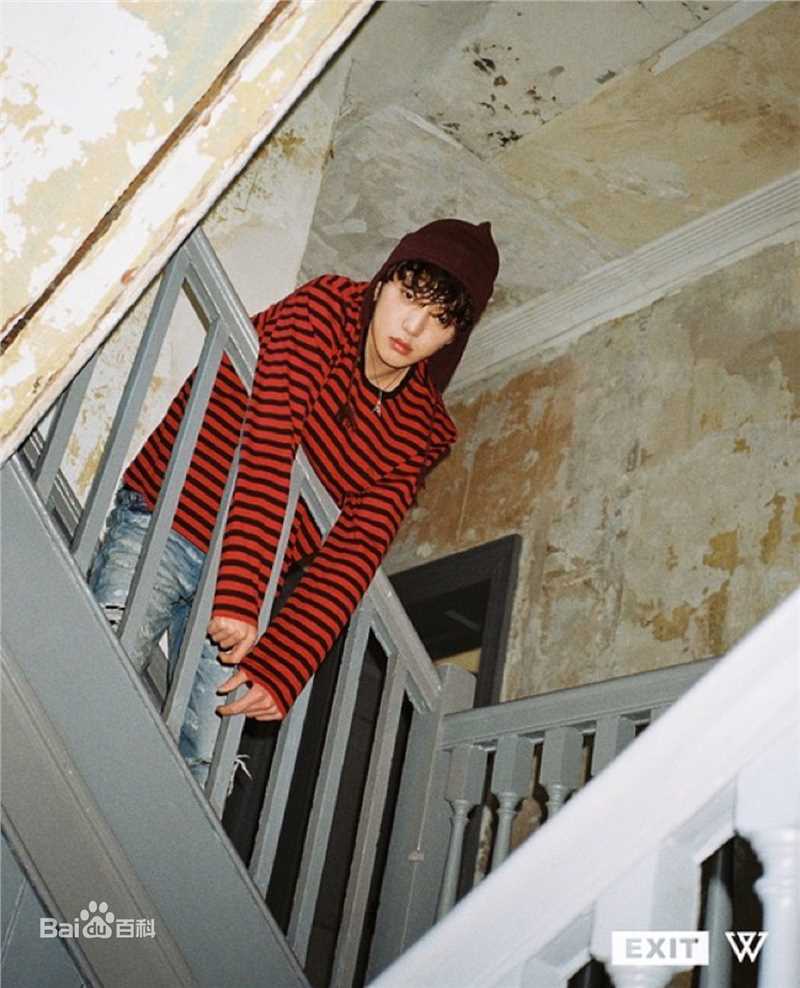 姜昇润(Kang Seung Yoon)SOLO壁纸壁纸