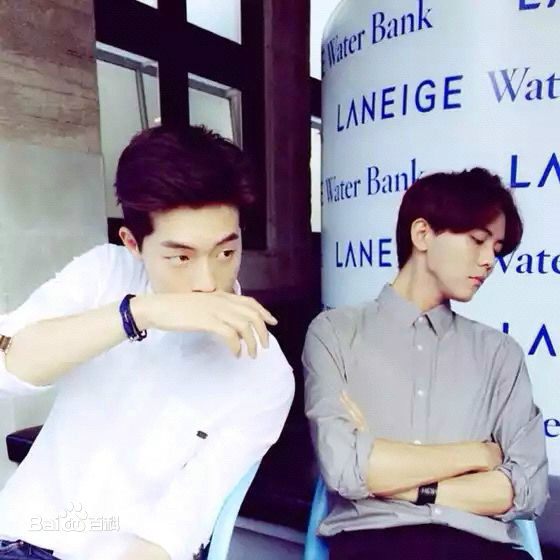 南柱赫(Nam Joo Hyuk)生活照素颜照相册