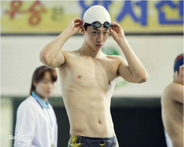 南柱赫(Nam Joo Hyuk)在《Who Are You-学校2015》韩以安中的