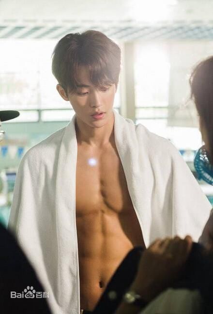 最全南柱赫(Nam Joo Hyuk)在《举重妖精金福珠》郑俊亨中的壁纸