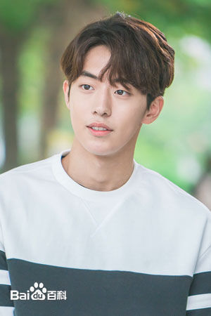 最全南柱赫(Nam Joo Hyuk)在《举重妖精金福珠》郑俊亨中的壁纸