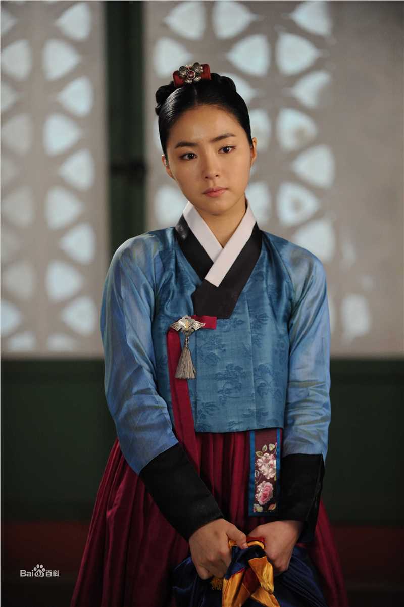 申世景(Shin Se Kyung)树大根深图册