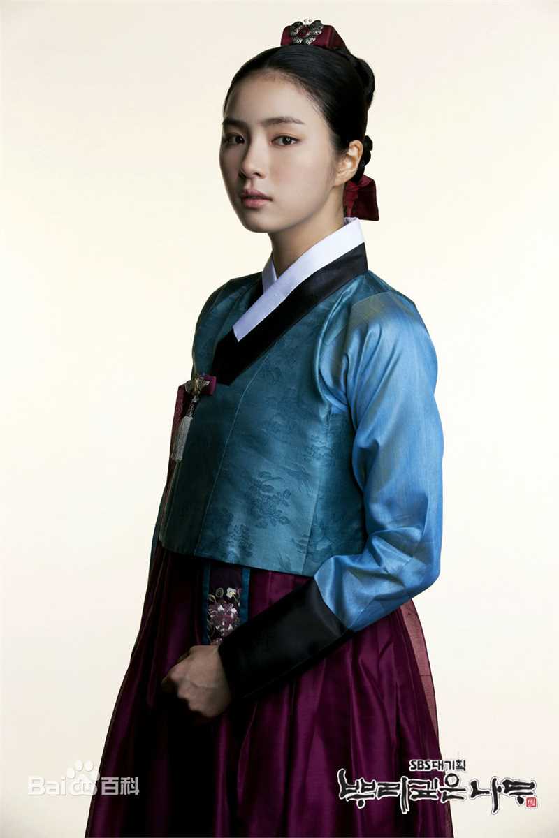 申世景(Shin Se Kyung)树大根深图册