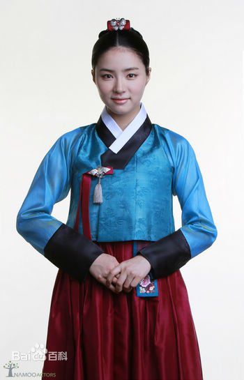 申世景(Shin Se Kyung)树大根深图册