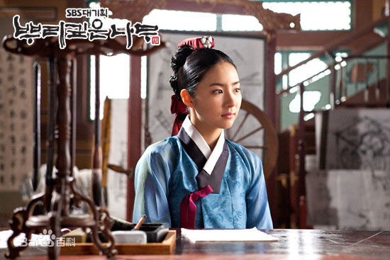 申世景(Shin Se Kyung)树大根深图册