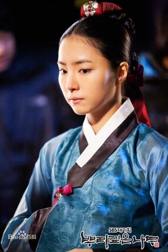 申世景(Shin Se Kyung)树大根深图册