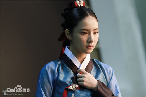 申世景(Shin Se Kyung)树大根深图册