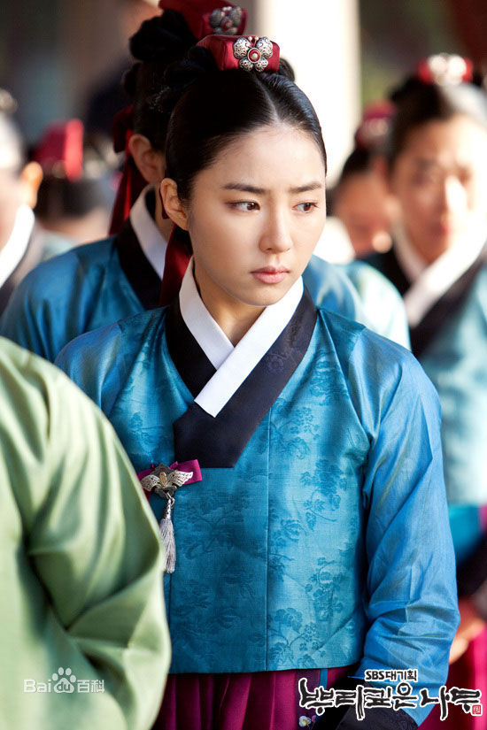 申世景(Shin Se Kyung)树大根深图册