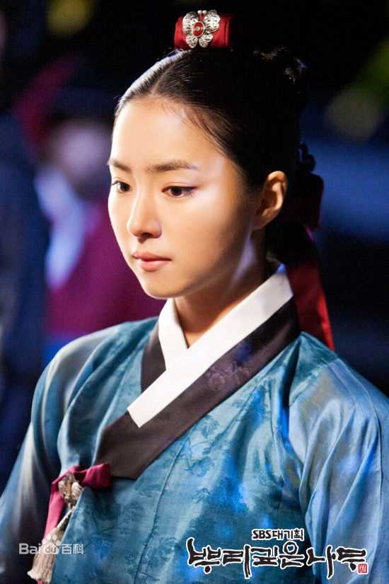 申世景(Shin Se Kyung)树大根深图册