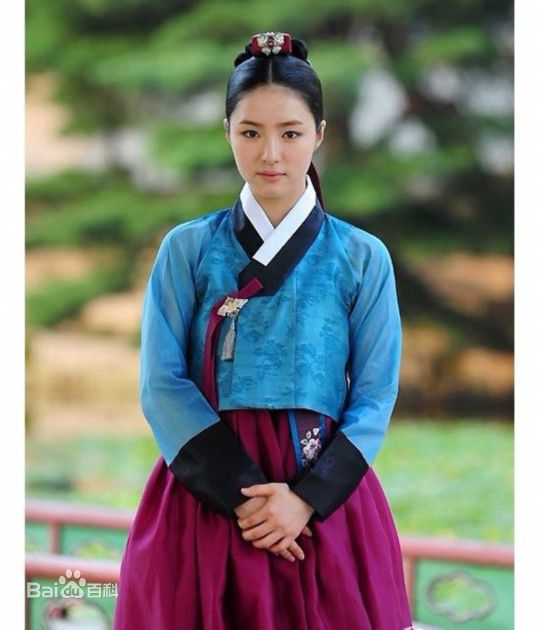 申世景(Shin Se Kyung)树大根深图册