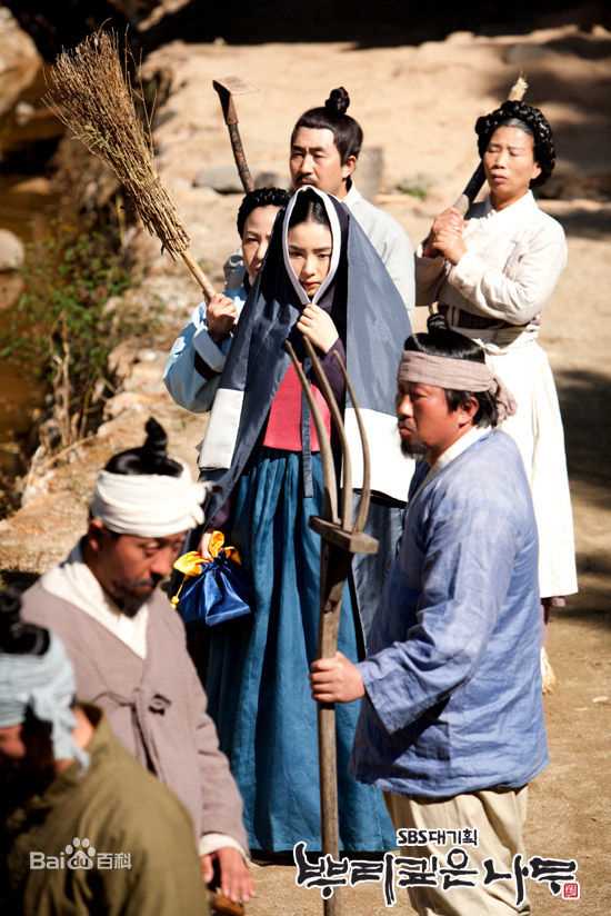 申世景(Shin Se Kyung)树大根深图册