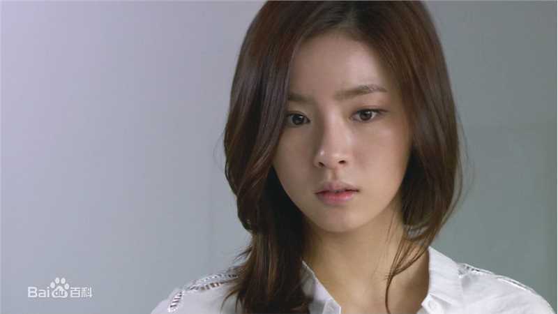 申世景(Shin Se Kyung)时尚王壁纸壁纸