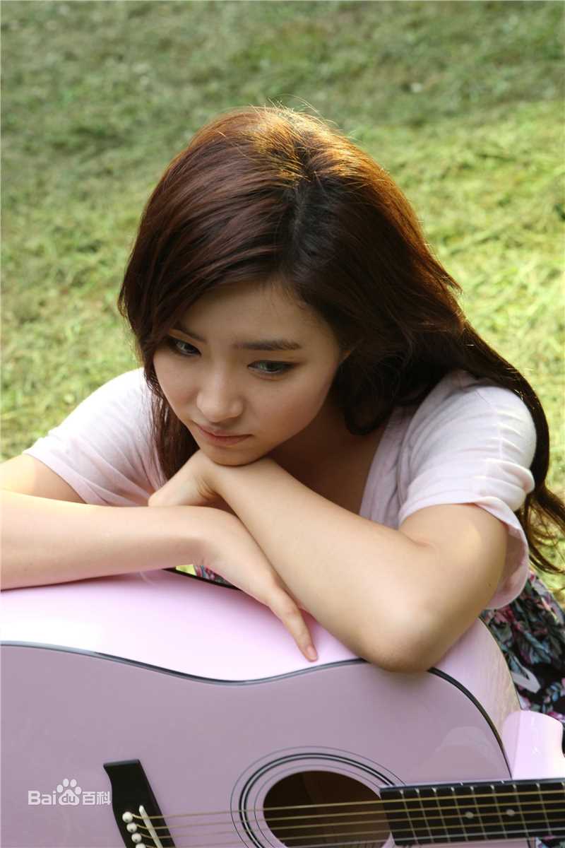 申世景(Shin Se Kyung)影视形象生活照相册