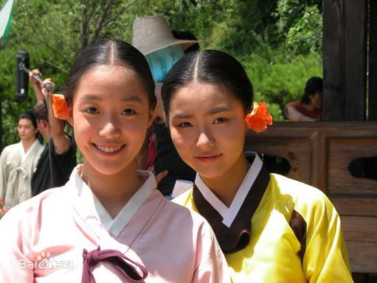 申世景(Shin Se Kyung)影视形象生活照相册