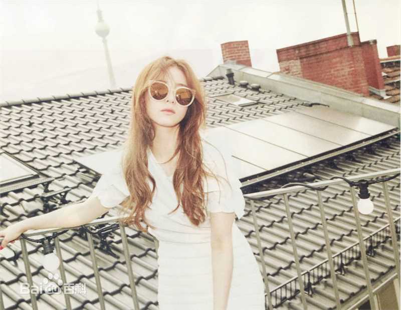 申世景(Shin Se Kyung)InStyle性感图片图集