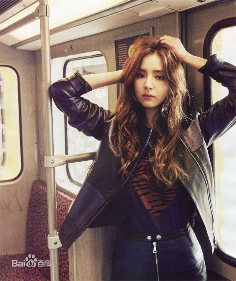 申世景(Shin Se Kyung)InStyle性感图片图集