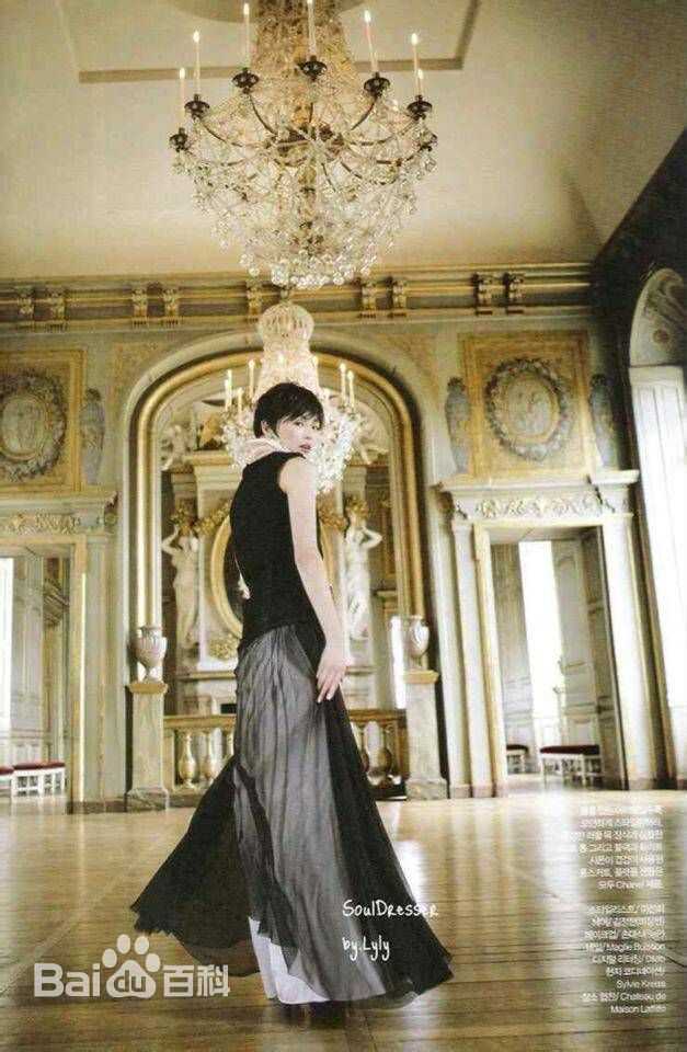 全智贤(Gianna Jun、)BAZAAR素颜照相册