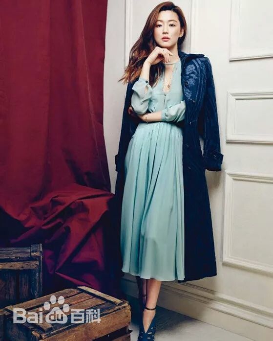 全智贤(Gianna Jun、)BAZAAR素颜照相册