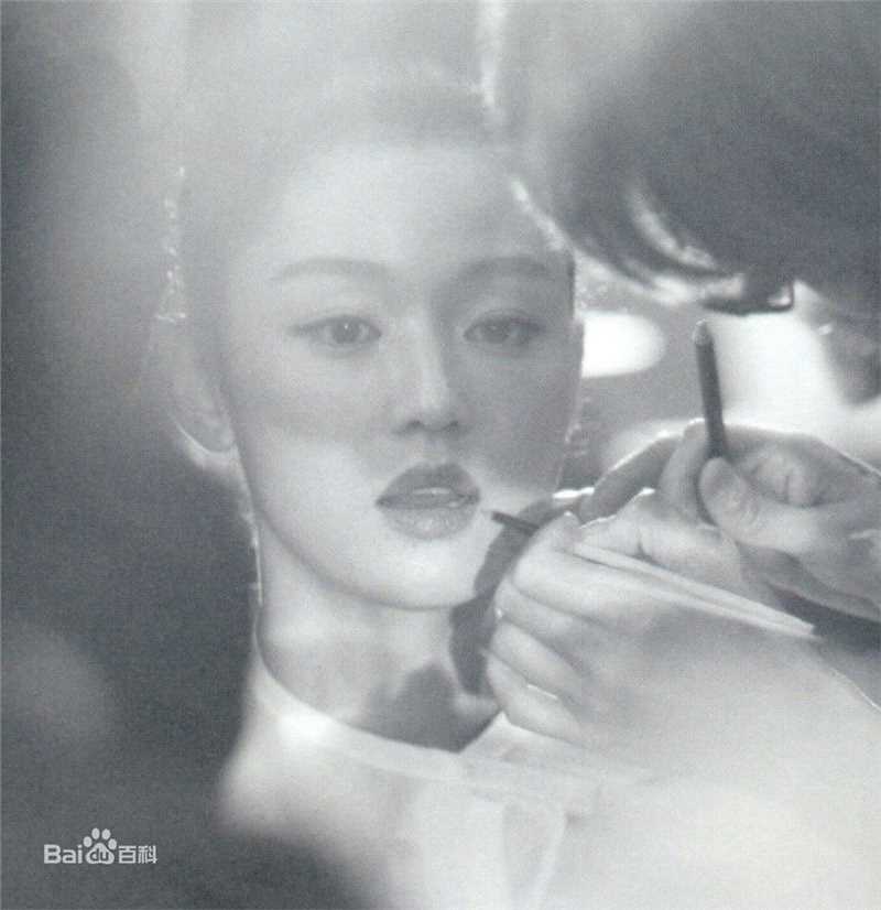 全智贤(Gianna Jun、)ELLE前后照片