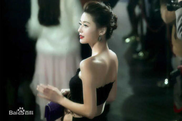 全智贤(Gianna Jun、)来自星星的你生活照