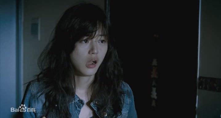 全智贤(Gianna Jun、)曾是超人的男子素颜照壁纸