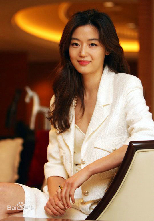 全智贤(Gianna Jun、)工作照生活照相册