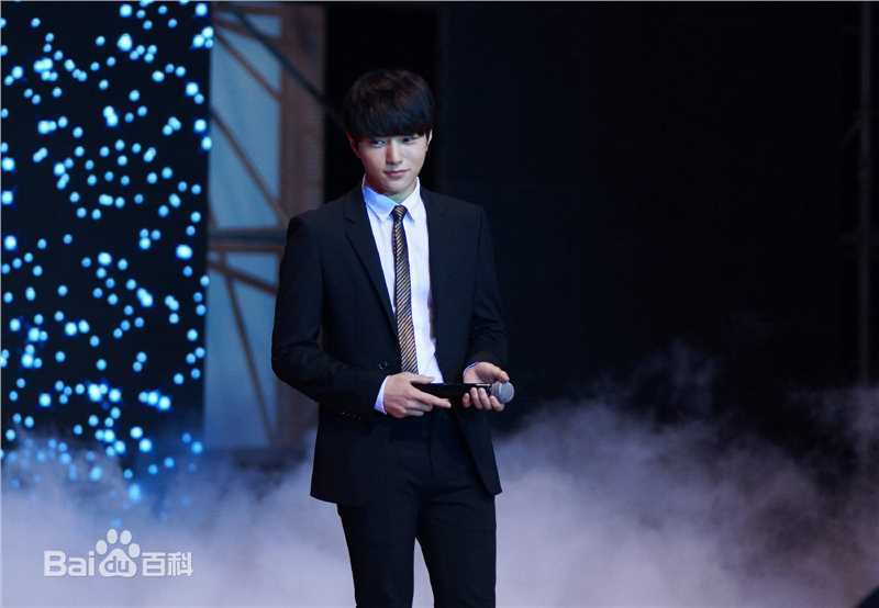 金明洙(，Kim Myung Soo，L， ，エル)代言薇妮Vinistyle性感图片图集