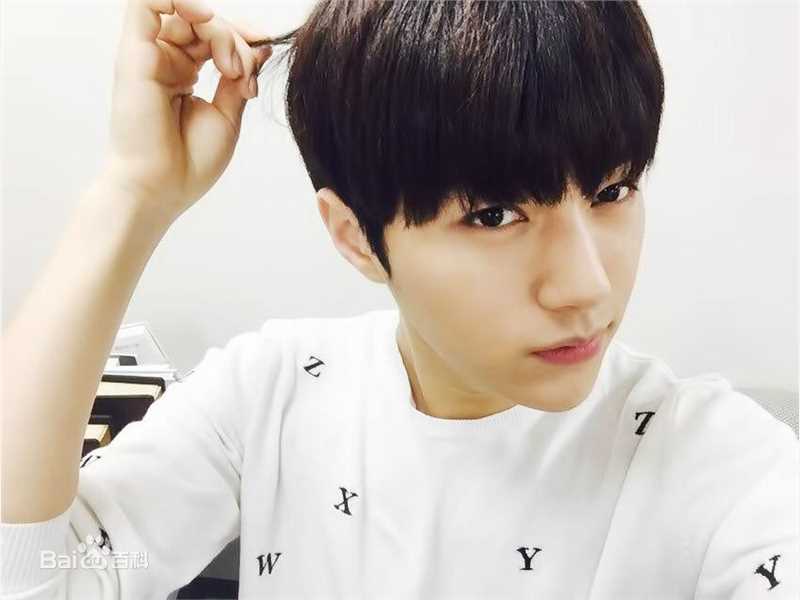 金明洙(，Kim Myung Soo，L， ，エル)SNS图片性感图片壁纸