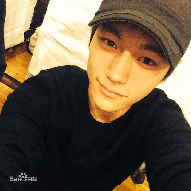 金明洙(，Kim Myung Soo，L， ，エル)SNS图片性感图片壁纸